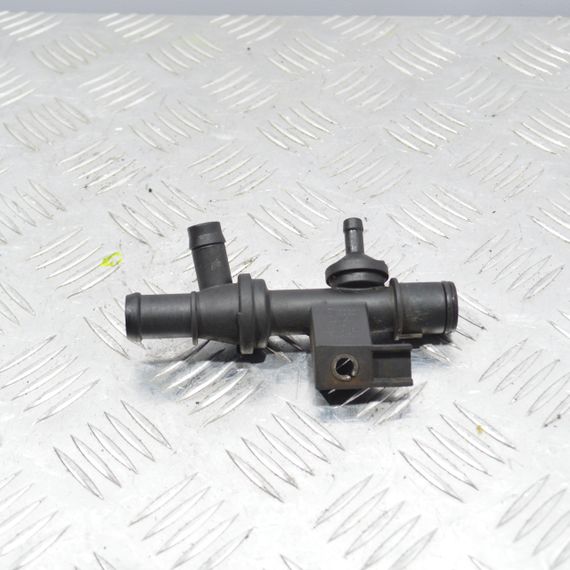 Клапан вентиляції картерних газів 1.4 TSI Seat Altea Leon Toledo 2007-2015 Клапан зворотний Сеат 03C103175G