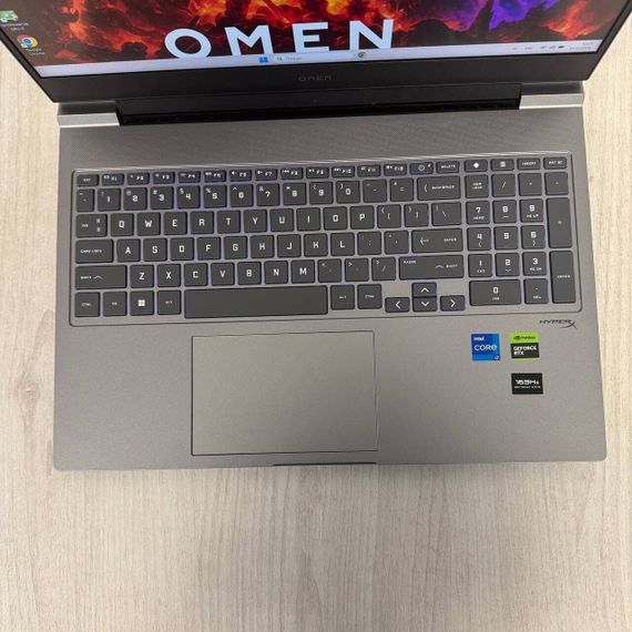 Игровой ноутбук HP Omen 16-ae0001nr / 16.1" (1920x1080) IPS / Intel Core i7-14700HX (20 (28) ядер по 1.5 - 5.5 GHz) / 16 GB DDR5 / 512 GB SSD / nVidia GeForce RTX 4070, 8 GB GDDR6, 128-bit / WebCam б/у | Зображення 2