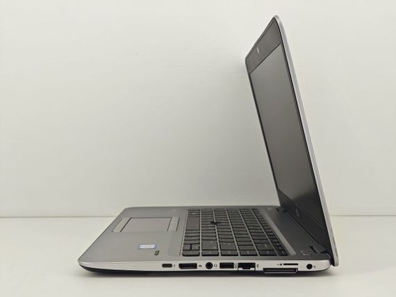 Ультрабук HP EliteBook 840 G3 / 14" (1366x768) TN / Intel Core i5-6300U (2 (4) ядра по 2.4 - 3.0 GHz) / 8 GB DDR4 / 256 GB SSD / Intel HD Graphics 520 / WebCam б/в | Зображення 4