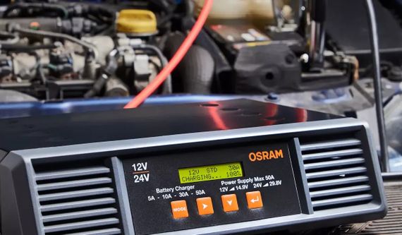 Зарядний пристрій для акумуляторів Osram BATTERYcharge PRO 50A 12/24V OSCP5024 | Зображення 2