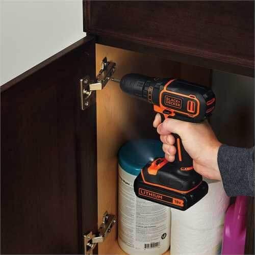 Дрель-шуруповерт аккумуляторная BLACK+DECKER BDCDD186KB | Зображення 3