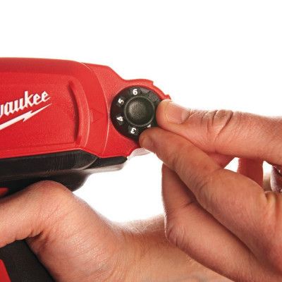 Пістолет Milwaukee для силікона акумуляторний M12 PCG/310C-0 4933441783 без АКБ и ЗП | Зображення 1