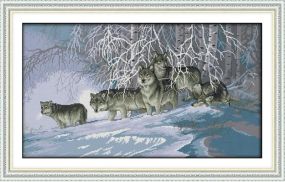 Набор для вышивания по нанесённой на канву схеме "Wolves". AIDA 14CT printed 60*36 см