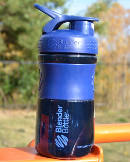 Шейкер спортивний (пляшка) BlenderBottle SportMixer Flip 20oz/590ml Navy | Зображення 4