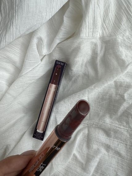 Бальзам для губ Tarte Maracuja Juicy SHIFT lip plump - Honeysuckle (2.7 g) | Зображення 1