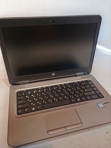 Ноутбук Б-клас HP ProBook 640 G2 / 14" (1366x768) TN / Intel Core i5-6300U (2 (4) ядра по 2.4 - 3.0 GHz) / 8 GB DDR4 / 500 GB HDD / Intel HD Graphics 520 / WebCam / АКБ не тримає б/в | Зображення 2