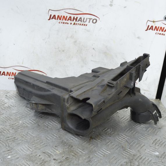 Патрубок повітряного фільтра 1.4 VTI Citroen C3 Picasso 2006-2012 Повітряний резонатор Сітроен ц3 Пікассо 9684995780 | Зображення 1