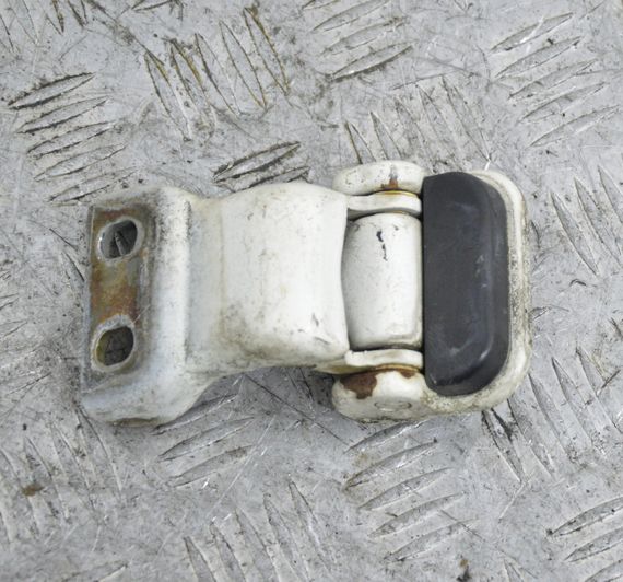 Петля дверей задніх лівих Ford Transit 2000-2014 Петля дверей Форд Транзит 284YBD2E