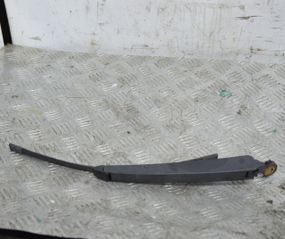 Важіль склоочисника заднього Volkswagen Polo 2002-2009 хетчбек двірник задній Фольксваген Поло 6N0955707B