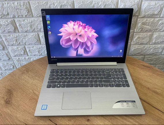 Ноутбук Lenovo IdeaPad 320-15IKB 15.6" FHD i5 7200U 8Gb SSD 256Gb Б/У