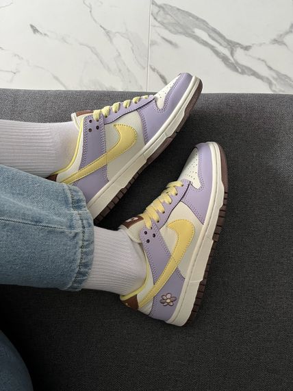 Кросівки Dunk Low Premium Lilac Bloom WMNS | Зображення 3