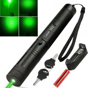 Лазерна указка з зеленим променем, до 10000 метрів Laser pointer YL-303 / Лазер з акумулятором, що перезаряджається / Лазерна