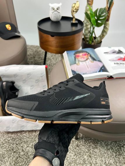 Чоловічі кросівки Zoom Structure 17x All Black Orange (текстиль) весна / літо / осінь 43 27.5 см | Зображення 2