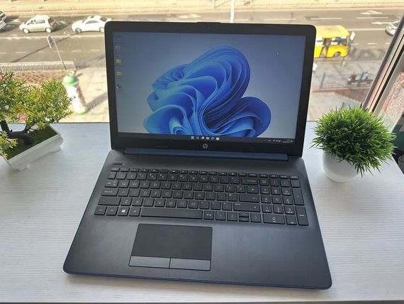 Ультрабук HP Pavilion 3 15.6" HD ~ 8/256 SSD AMD A6 ~ Radeon R4 Б/В
