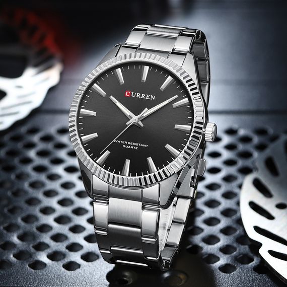 Чоловічий годинник Curren 8425 Silver-Black | Зображення 1