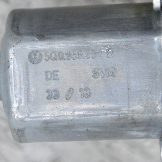 Моторчик склопідйомника передніх правих дверей Audi A3 Q2 TT 2012-2024 Ауді 5Q0959802B | Зображення 2