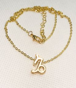 Колье Primo с подвеской знак зодиака Capricorn (Козерог) - Gold