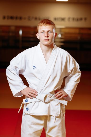 Кімоно для карате біле, TM "Kintayo" , 180 зріст, щільність 240 гр/м.кв. | Зображення 1