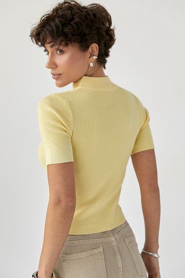Однотонна футболка в рубчик на блискавці - лимонний цвет, ONE SIZE (є розміри) | Зображення 1