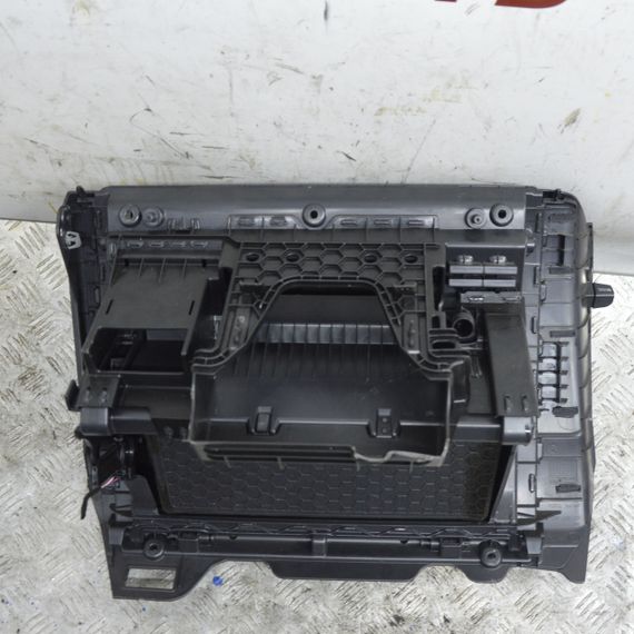 Бардачок торпедо правий Volkswagen Golf VII 2012-2020 Бардачок пасажира Фольксваген Гольф 7 5G1857290K | Зображення 5