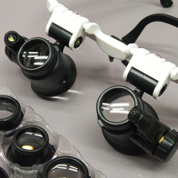 Очки лупа бинокулярные с LED подсветкой Magnifier 9892Н-2 - 4 линзы | Зображення 3