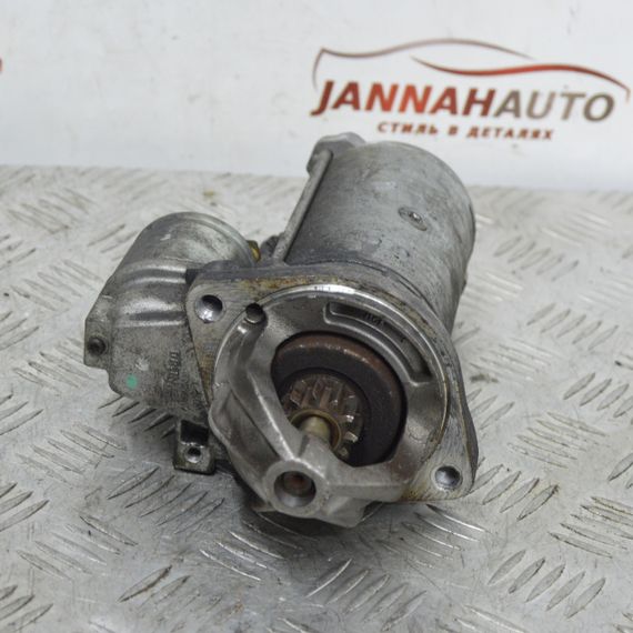 Стартер Mercedes 2.2 CDI 2.0 kW Sprinter Vito Viano Мерседес Спрінтер Віто Віано 0051511301
