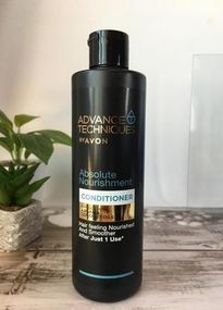 Бальзам-кондиціонер для волосся Avon Advance Techniques Абсолютне живлення 250 мл