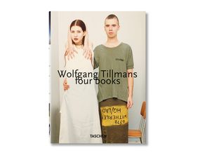 Книга легендарні фотографи сучасності фотоальбом Вольфганга Тільманса Wolfgang Tillmans: Four books