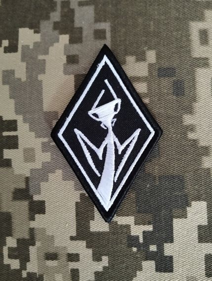 Шеврон Богомол