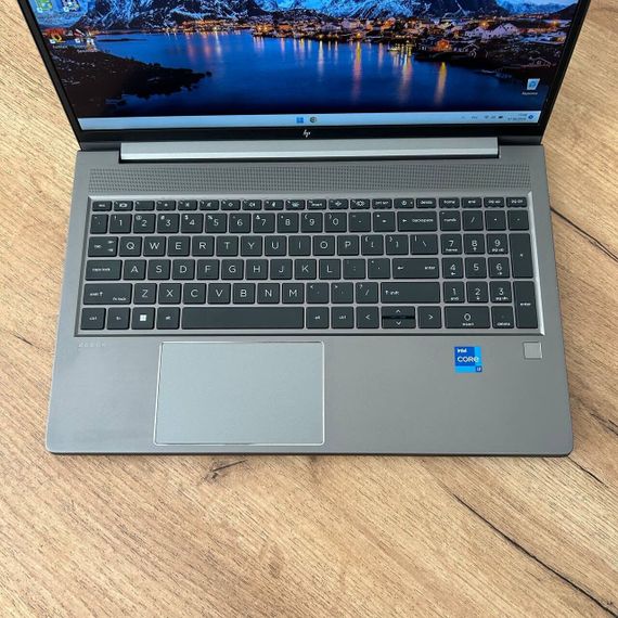 Мобильная рабочая станция Б-класс HP ZBook Power 15 G9 / 15.6'' (1920x1080) IPS / Intel Core i7-12700H (14 (20) ядер по 3.5 - 4.7 GHz) / 16 GB DDR5 / 512 GB SSD / nVidia RTX A1000, 4 GB GDDR6, 128-bit / WebCam б/у | Зображення 6