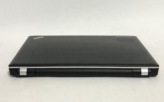 Ноутбук Lenovo ThinkPad Edge E330 / 13" (1366x768) TN / Intel Core i5-3230M (2 (4) ядра по 2.6 - 3.2 GHz) / 4 GB DDR3 / 320 GB HDD / Intel HD Graphics 4000 / WebCam б/в | Зображення 2