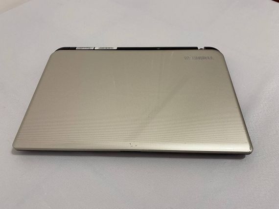 Ноутбук Б-класс Toshiba Satellite L50-B-1DR / 15.6" (1366x768) TN / Intel Core i5-4200U (2 (4) ядра по 1.6 - 2.6 GHz) / 8 GB DDR3 / 128 GB SSD / AMD Radeon R5 M230, 2 GB DDR3, 64-bit / WebCam б/у | Зображення 6