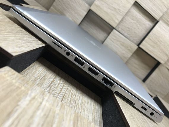 Ультрабук Б-класс HP EliteBook 830 G5 / 13.3" (1920x1080) IPS / Intel Core i7-8650U (4 (8) ядра по 1.9 - 4.2 GHz) / 8 GB DDR4 / 256 GB SSD M.2 / Intel UHD Graphics 620 / WebCam / USB 3.1 / HDMI б/у | Зображення 9