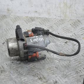 Насос повітряний Mercedes C-Class W203 2000-2007 Вакуумний насос Мерседес в203 A0004351301