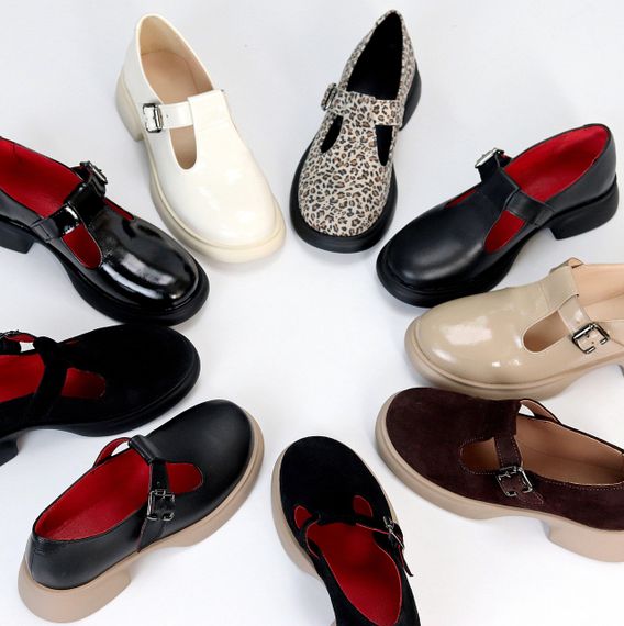 Чорні шкіряні демі туфлі на ремінці натуральна шкіра на бежевій підошві | Зображення 9