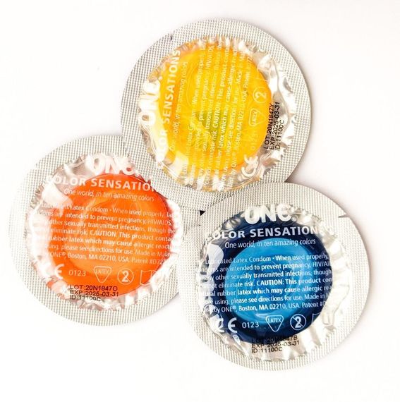 Набір презервативів латексних One Color Sensation силіконовим мастилом помаранчевого кольору (ціна за 5 шт) sexstyle | Зображення 1
