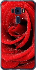Чехол на Asus Zenfone 3 ZE520KL Красная роза "529u-449-17620"
