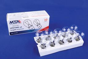 Лампа автомобільна 24V 21W Ba15s P21W (показники повороту перед, зад, стоп-сигнали, габарити, ліхтарі заднього 82215 MC11