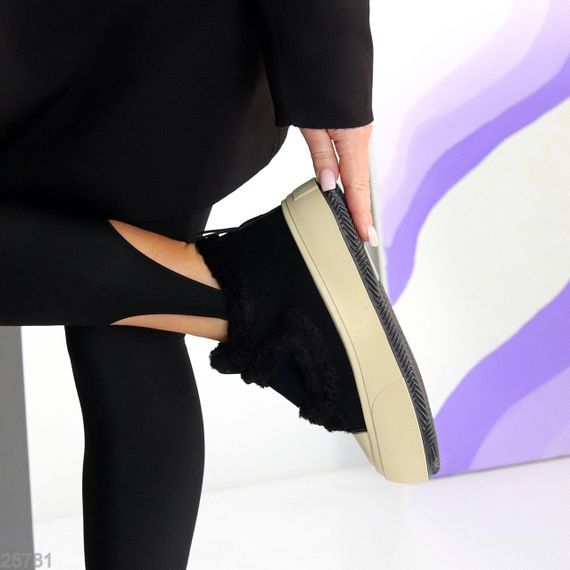 Спортивные замшевые черные зимние автоледи на липучке | Зображення 5