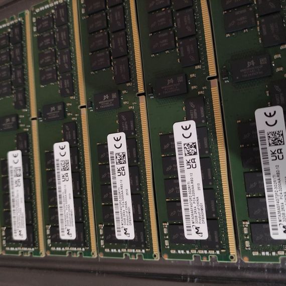 Серверна оперативна пам'ять Micron / 32 GB / DDR4 ECC / 3200 MHz | Зображення 2
