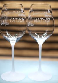 Набор винных бокалов на Гендер пати Папа и Мама Мальчика с гравировкой Подарок будущим родителям