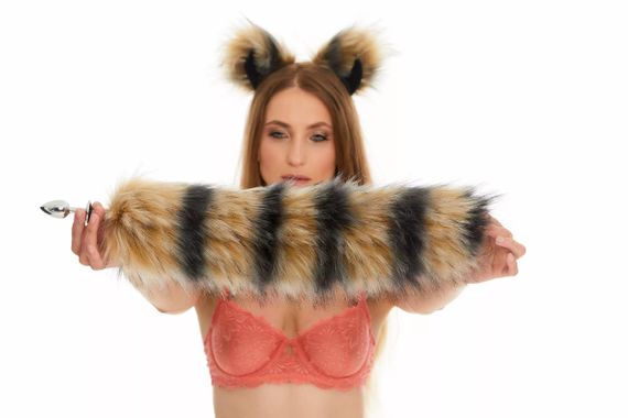 Анальний хутряний хвіст єнота без пробки, OKOVA, 50 см. Sex Aura | Зображення 2