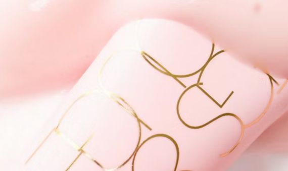 Figs & rouge satin soft blurring primer & finishing fix - праймер для обличчя, 30 мл | Зображення 3