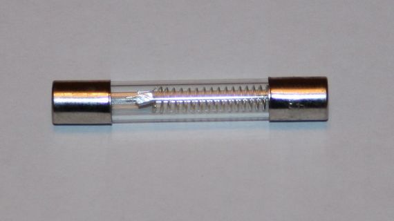 Високовольтний запобіжник 5kV 900mA для СВЧ печи (6 x 40 mm) | Зображення 1