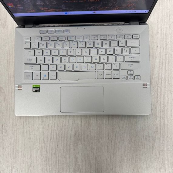 Ігровий ноутбук Asus ROG Zephyrus G14 GA401QM / 14" (1920x1080) IPS / AMD Ryzen 7 5800HS (8 (16) ядер по 2.8 - 4.4 GHz) / 16 GB DDR4 / 512 GB SSD / nVidia GeForce RTX 3060, 6 GB GDDR6, 192-bit б/в | Зображення 2