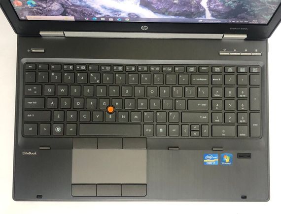 Мобильная рабочая станция HP EliteBook 8560w / 15.6" (1920x1080) TN / Intel Core i7-2630QM (4 (8) ядра по 2.0 - 2.9 GHz) / 8 GB DDR3 / 500 GB HDD / nVidia Quadro 1000M, 2 GB DDR3, 128-bit / WebCam / DVD-ROM б/у | Зображення 7
