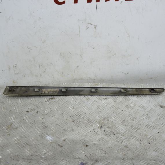 Молдинг задніх правих дверей Renault Laguna II 2000-2007 Накладка дверей задня права Рено Лагуна 2 8200036023 | Зображення 3