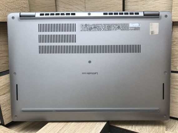 Ультрабук Б-класс Dell Latitude 5320 / 13.3" (1920x1080) IPS / Intel Core i5-1135G7 (4 (8) ядра по 2.4 - 4.2 GHz) / 8 GB DDR4 / 256 GB SSD M.2 / Intel Iris X Graphics / WebCam / Windows 10 б/у | Зображення 8