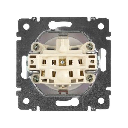 Valena Classic Legrand розетка силовая 2К+3 Schuko 16А 250В винт.клеммы алюминий (770120)