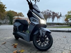 Электроскутер Crosser CR-22 2500W 72V 35Ah Graphene, до 80 км, 65 км/ч, современный городской электроскутер Синій